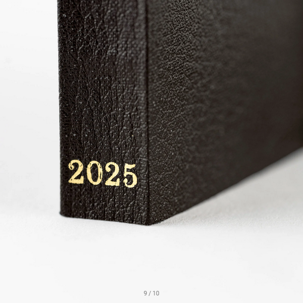 Sale! Hobonichi Techo 2025 English Planner Book (January Start) A6 Size / Daily / Jan start / Mon start