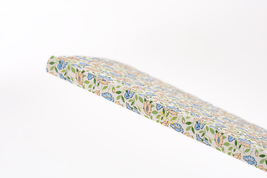 PRE-ORDER Hobonichi Techo 2026 Liberty Fabrics: Sasha Kiora Weeks Hardcover Book / Weekly Horizontal / Jan start / Mon start - English Edition