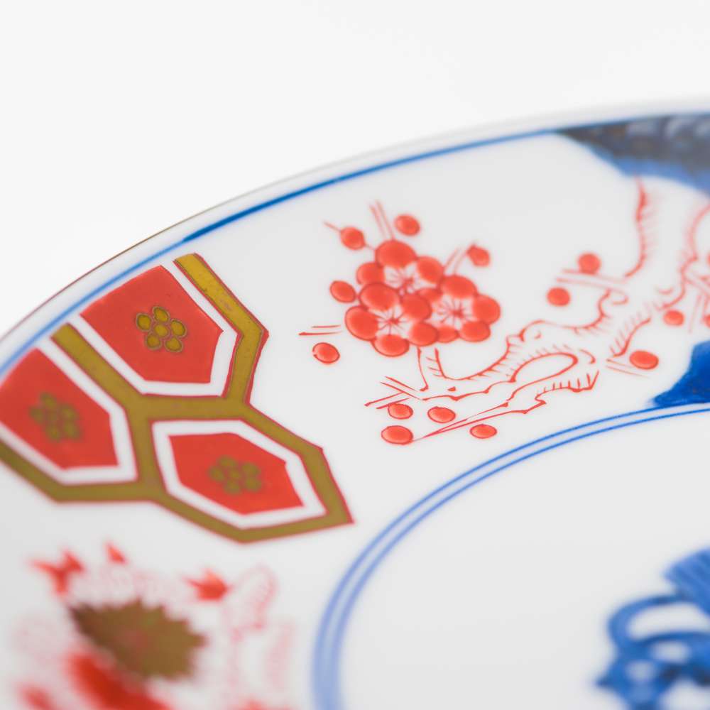 Arita Yaki(ware) Plate 18 cm (7.1 inches) - Orchid, Bamboo, Chrysanthemum and Japanese Apricot