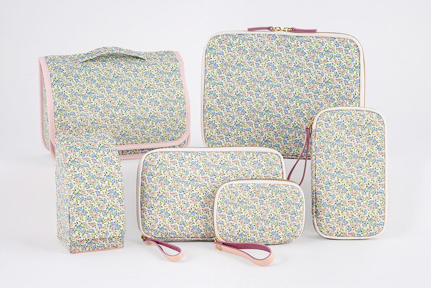 PRE-ORDER Hobonichi Techo 2026 Liberty Fabrics: Sasha Kiora Weeks Hardcover Book / Weekly Horizontal / Jan start / Mon start - English Edition