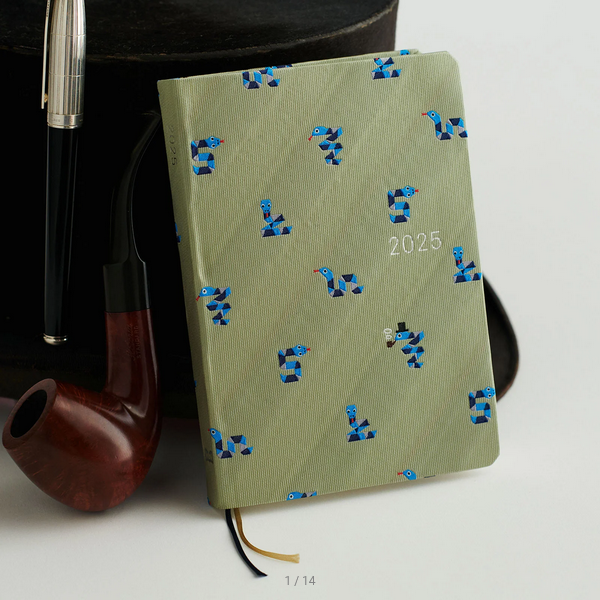 Hobonichi Techo 2025 Bow & Tie: Snake Toy HON / A6 Size / Daily / Jan start / Mon start - English Edition