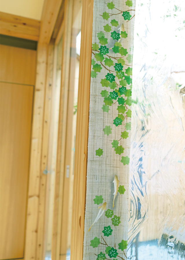 Hand-dyed Linen Japanese Narrow Tapestry - Sweetfish and Green Maple Leaf -, Kyoto Noren, Japanese wall hanging scroll