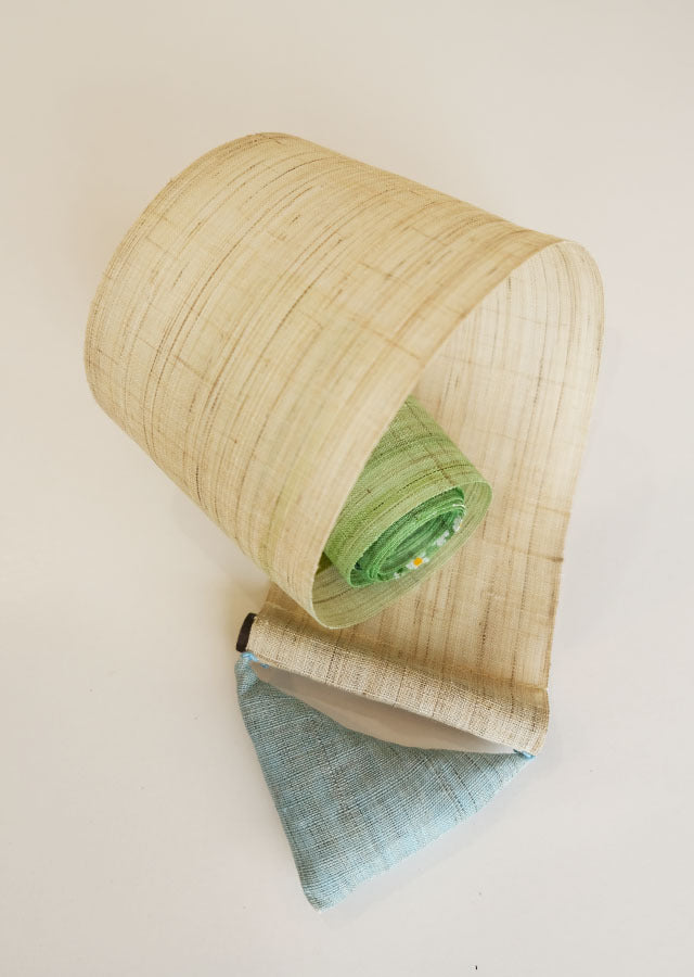 Hand-dyed Linen Japanese Narrow Tapestry - Lace Flower -, Kyoto Noren, Japanese wall hanging scroll