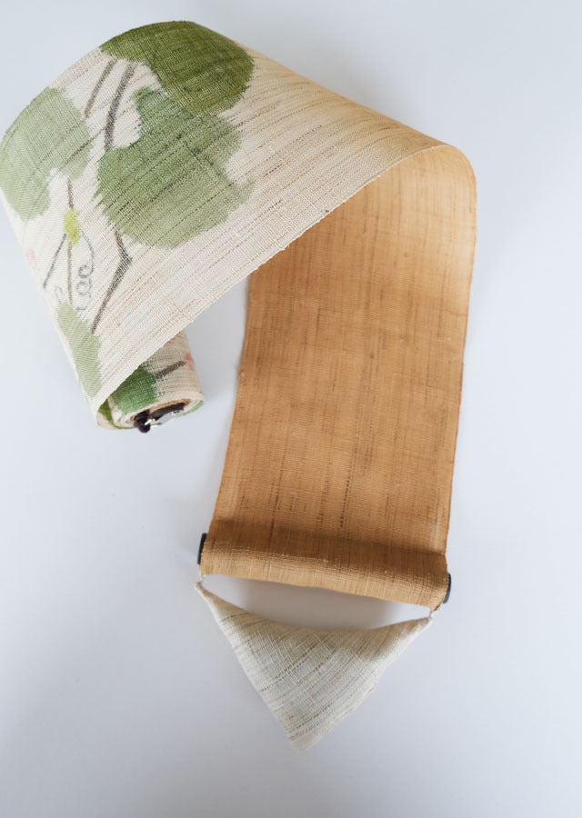 Hand-dyed Linen Japanese Narrow Tapestry - Smilax China -, Kyoto Noren, Japanese wall hanging scroll