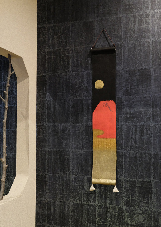 Hand-dyed Linen Japanese Small Tapestry - Red Fuji -, Kyoto Noren, Japanese wall hanging scroll