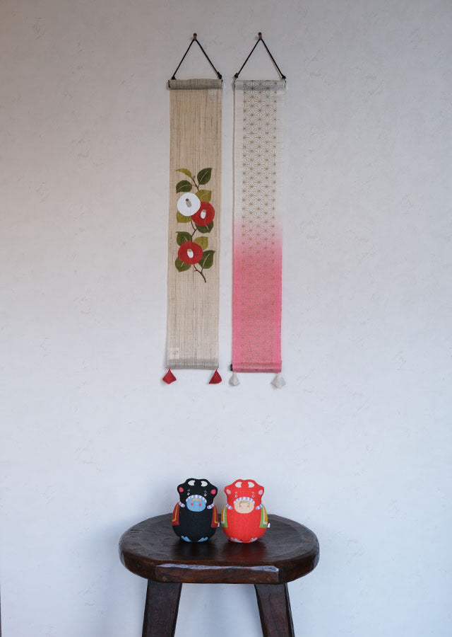 Hand-dyed Linen Japanese Small Tapestry - Asanoha (Hemp Leaf) Pattern / Old Rose -, Kyoto Noren, Japanese wall hanging scroll