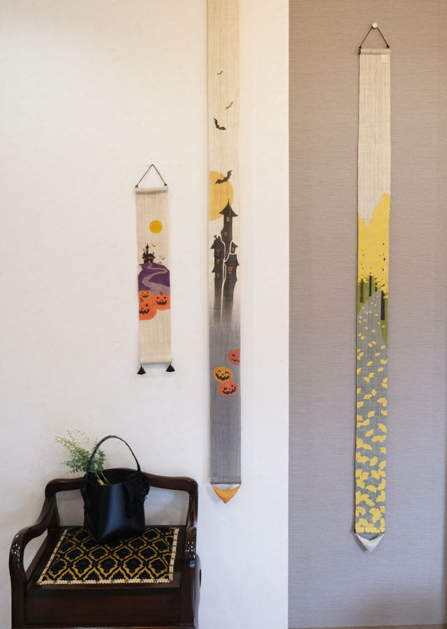 Hand-dyed Linen Japanese Small Tapestry - Trick or Treat -, Kyoto Noren, Japanese wall hanging scroll