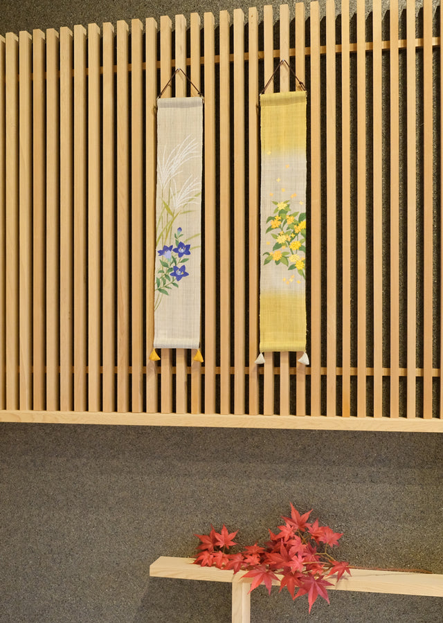 Hand-dyed Linen Japanese Small Tapestry - Japanese Pampas Grass and Balloon Flower -, Kyoto Noren, Japanese wall hanging scroll