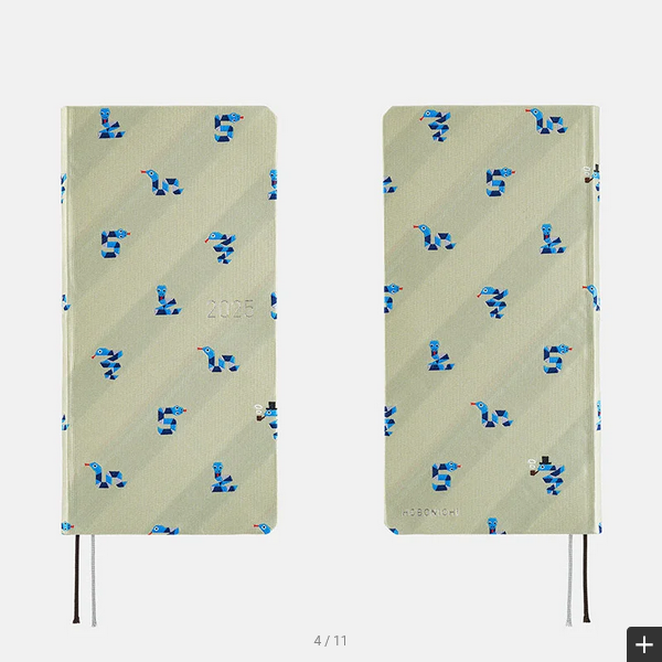 Hobonichi Techo 2025 Bow & Tie: Snake Toy Weeks Hardcover Book / Weekly Horizontal / January start / Monday start - English Edition