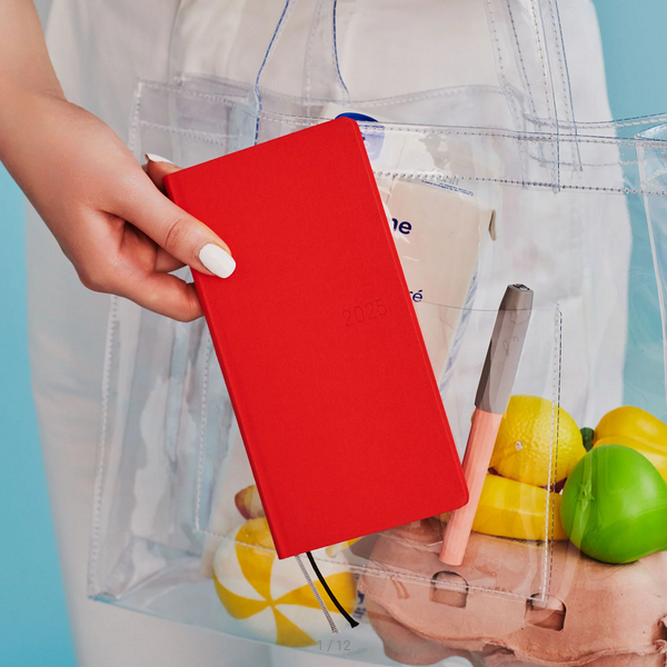 Sale! Hobonichi Weeks MEGA, Hobonichi Techo 2025 Colors: Chili Pepper Weeks Mega Hardcover Book / Weekly Horizontal / January start / Monday start - English Edition