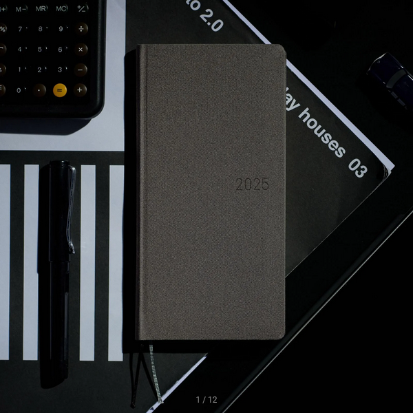 Sale! Hobonichi Weeks MEGA, Hobonichi Techo 2025 Colors: Smoke Gray Weeks Mega Hardcover Book / Weekly Horizontal / January start / Monday start - English Edition