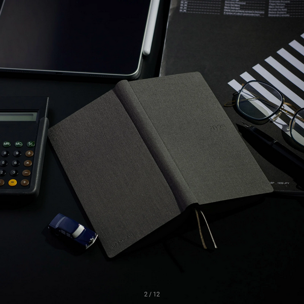 Sale! Hobonichi Weeks MEGA, Hobonichi Techo 2025 Colors: Smoke Gray Weeks Mega Hardcover Book / Weekly Horizontal / January start / Monday start - English Edition