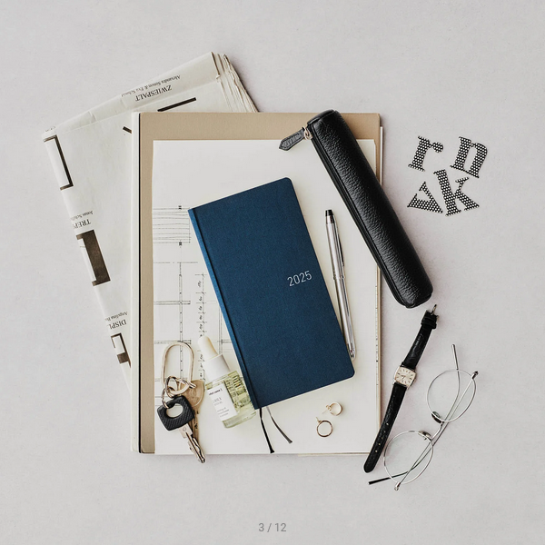 Sale! Hobonichi Weeks MEGA, Hobonichi Techo 2025 Colors: Star Dust Weeks Mega Hardcover Book / Weekly Horizontal / January start / Monday start - English Edition