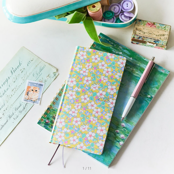 Sale! Hobonichi Techo 2025 Liberty Fabrics: Paysanne Blossom Weeks Hardcover Book / Weekly Horizontal / January start / Monday start - English Edition