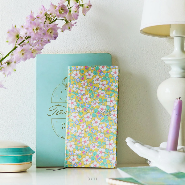 Sale! Hobonichi Techo 2025 Liberty Fabrics: Paysanne Blossom Weeks Hardcover Book / Weekly Horizontal / January start / Monday start - English Edition