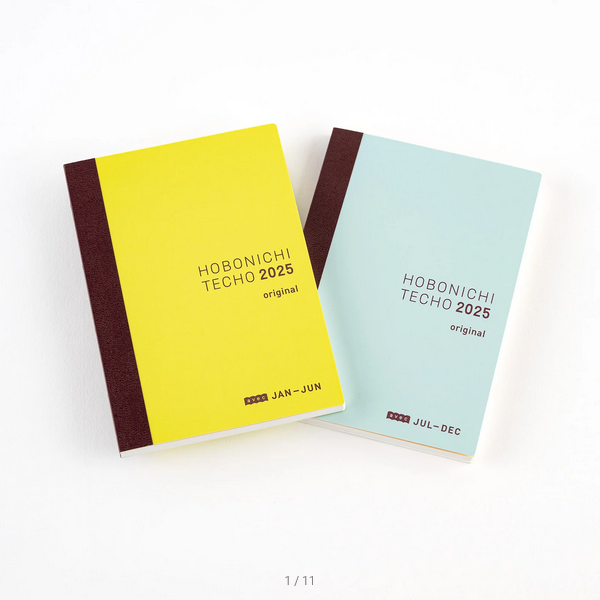 Hobonichi Techo 2025 Japanese Original Avec Books (January Start) A6 Size / Daily 6-month x 2 book set / Jan start / Mon start