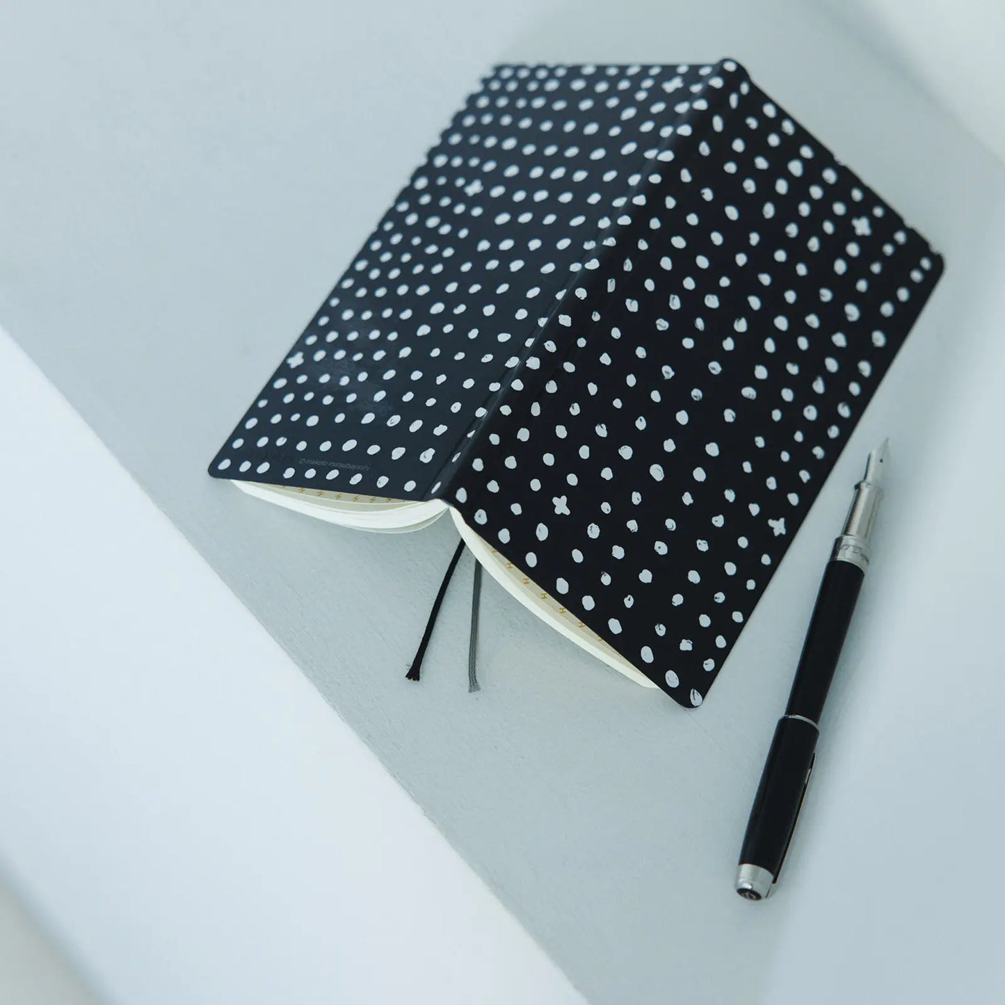 PRE-ORDER Hobonichi Techo 2026 Makoto Matsubayashi: Dot Weeks Hardcover Book / Weekly Horizontal / Jan start / Mon start - English Edition