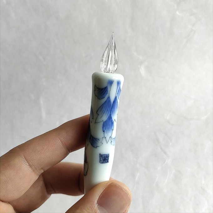 Imari Yaki(ware) Body Glass Dip Pen - White and Blue Flower Pattern -, Japanese glass dip pen