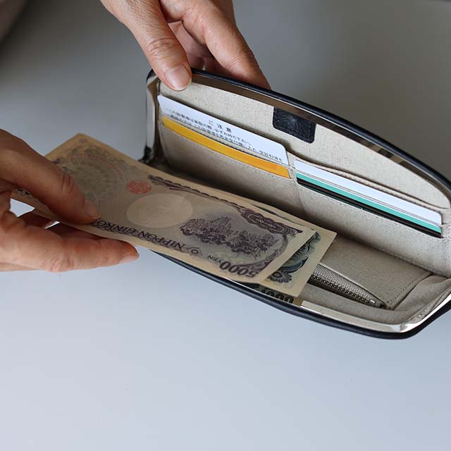 Cow Leather Clasp Long Wallet - Black Color - , Change Purse, Japanese Gamaguchi Wallet