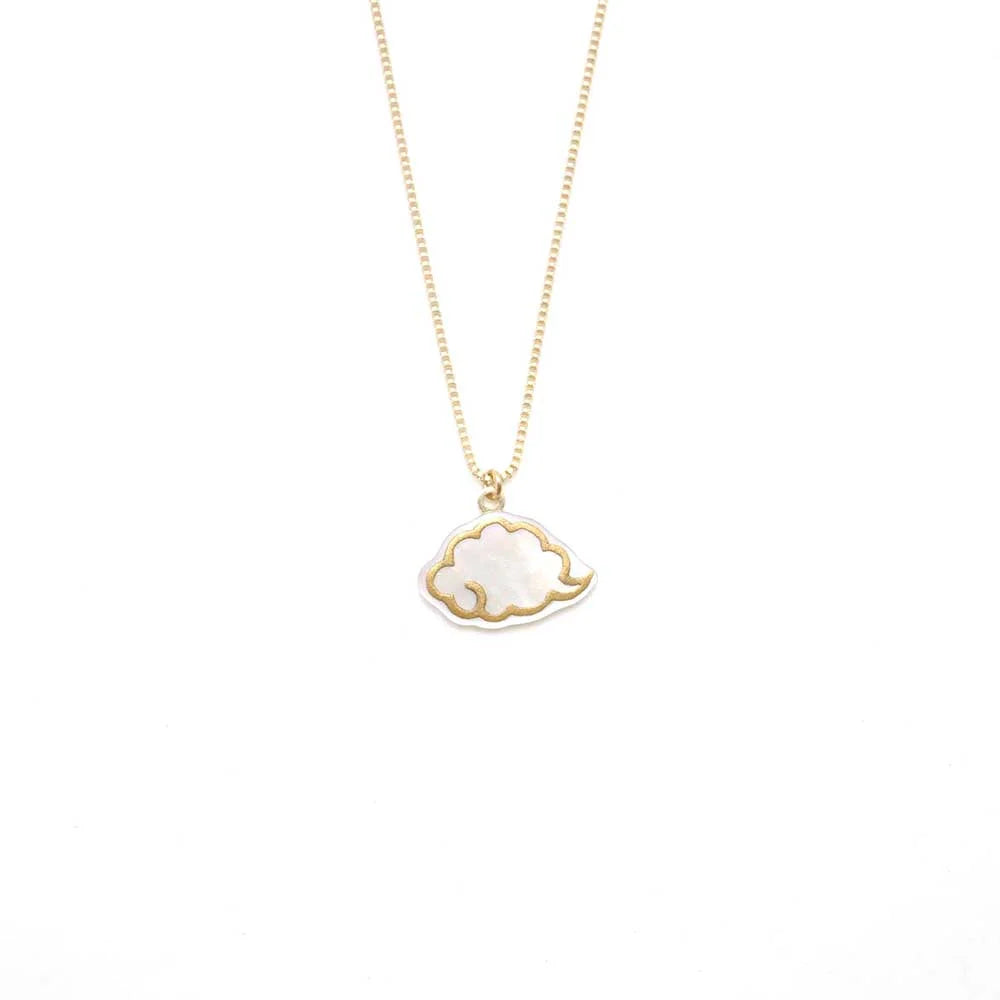 Maki-e Urushi Lacquer Pendant Necklace - White South Sea Pearl Shell / Auspicious Cloud -, Traditional Japanese Urushi Lacquer Jewelry