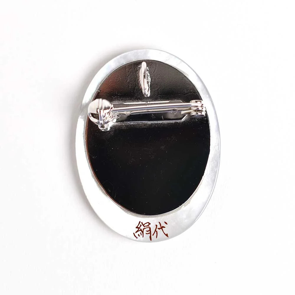 Maki-e Urushi Lacquer Brooch - White South Sea Pearl Shell / Owl -, Traditional Japanese Urushi Lacquer Jewelry