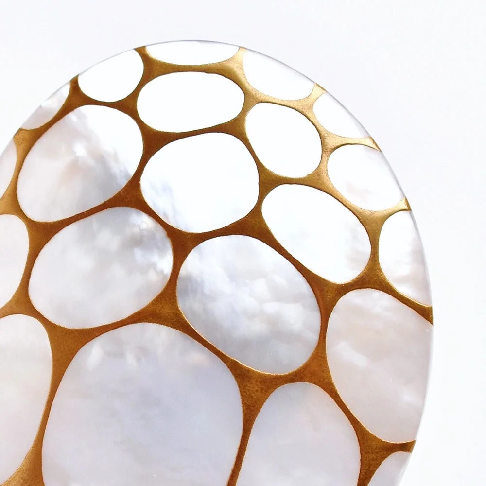 Maki-e Urushi Lacquer Brooch - White South Sea Pearl Shell / Thread Pattern -, Traditional Japanese Urushi Lacquer Jewelry