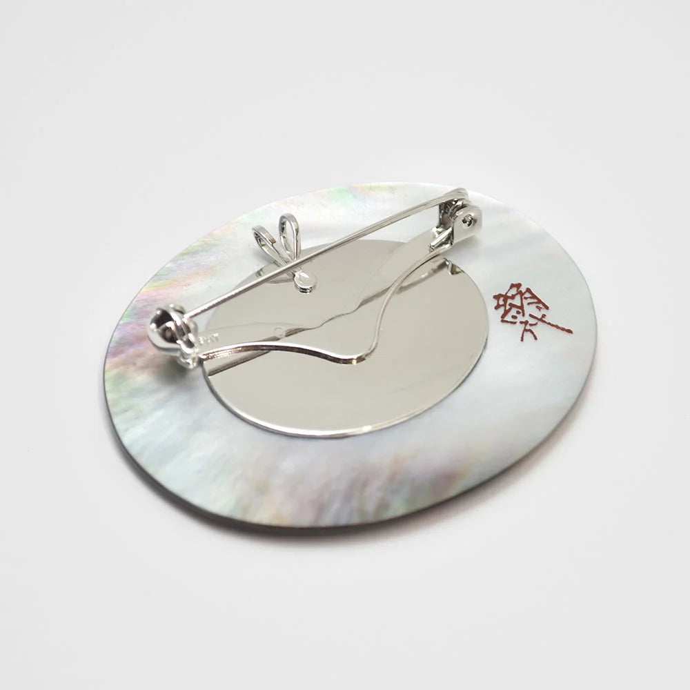 Maki-e Urushi Lacquer Brooch - Black Lip Oyster Pearl Shell / Autumn Flower -, Traditional Japanese Urushi Lacquer Jewelry