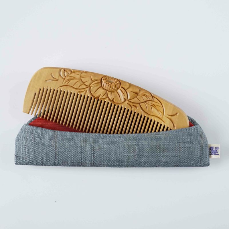 Japanese Tsuge (Boxwood) Comb with Hand Woven Linen Case - Camellia - , Handmade in Kyoto, Japan, Japanese traditional hair comb