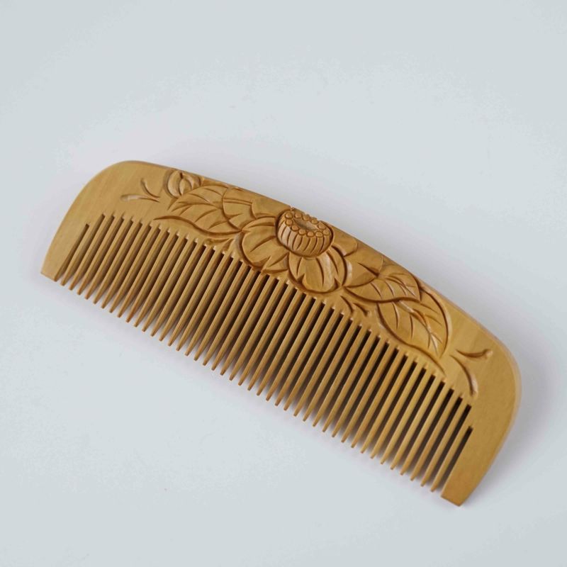 Japanese Tsuge (Boxwood) Comb with Hand Woven Linen Case - Camellia - , Handmade in Kyoto, Japan, Japanese traditional hair comb
