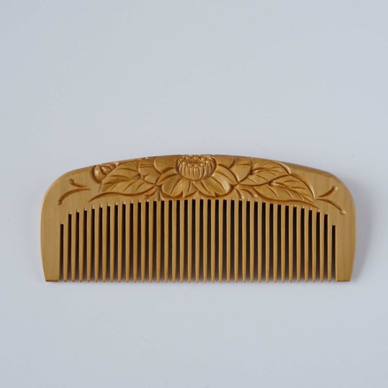 Japanese Tsuge (Boxwood) Comb with Hand Woven Linen Case - Camellia - , Handmade in Kyoto, Japan, Japanese traditional hair comb