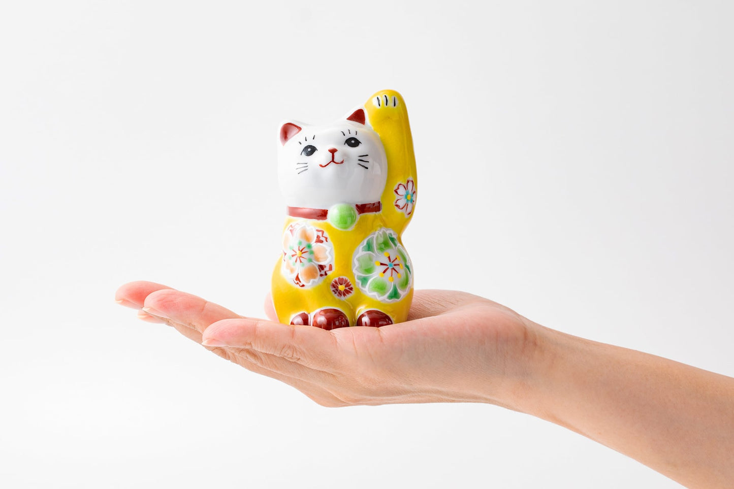Kutani Yaki(ware) Japanese Maneki-Neko (Beckoning Cat) Figure - Cherry Blossom / Yellow -, Japanese lucky cat figure