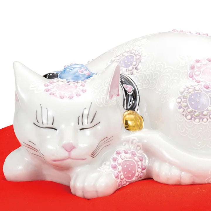 Kutani Yaki(ware) Japanese Maneki-Neko (Beckoning Cat) Figure - Sleeping / Purple Flower -, Japanese lucky cat figure