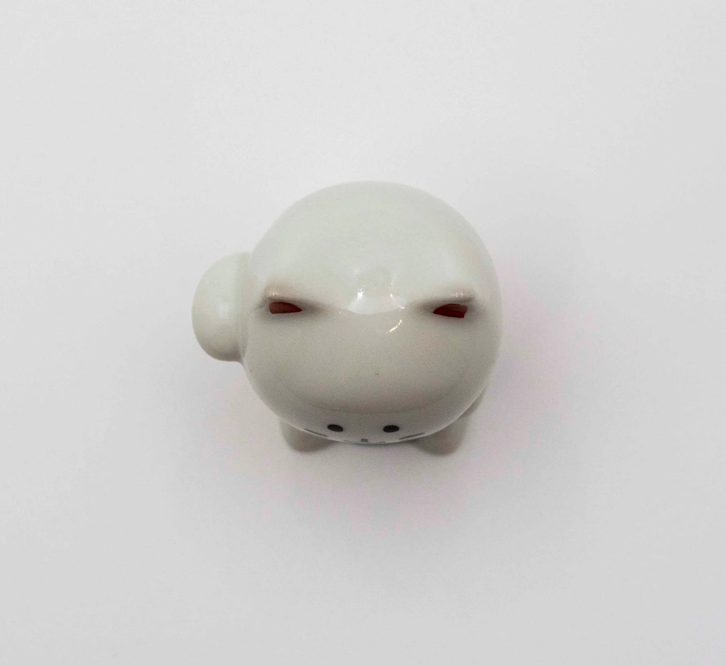 Kutani Yaki(ware) Japanese Maneki-Neko (Beckoning Cat) Figure - Cherry Blossom -