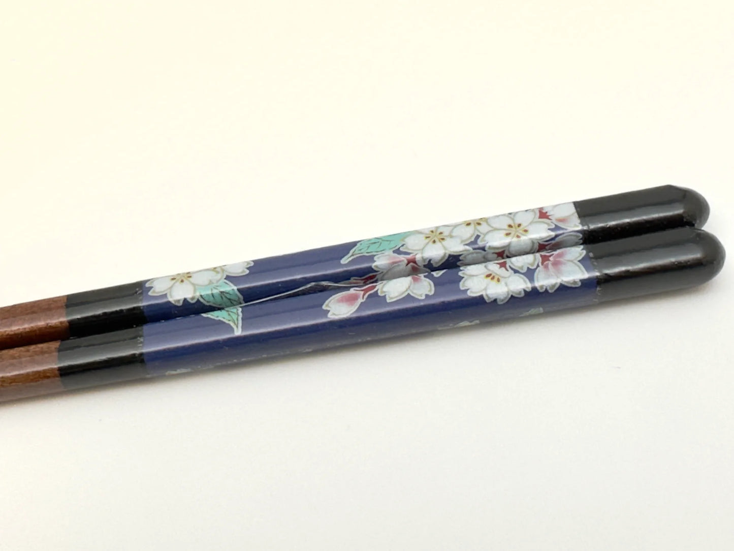 Kutani Yaki(ware) × Wakasa-nuri(Wakasa Lacquerware) Chopsticks 23cm - Cherry Blossom / Black -