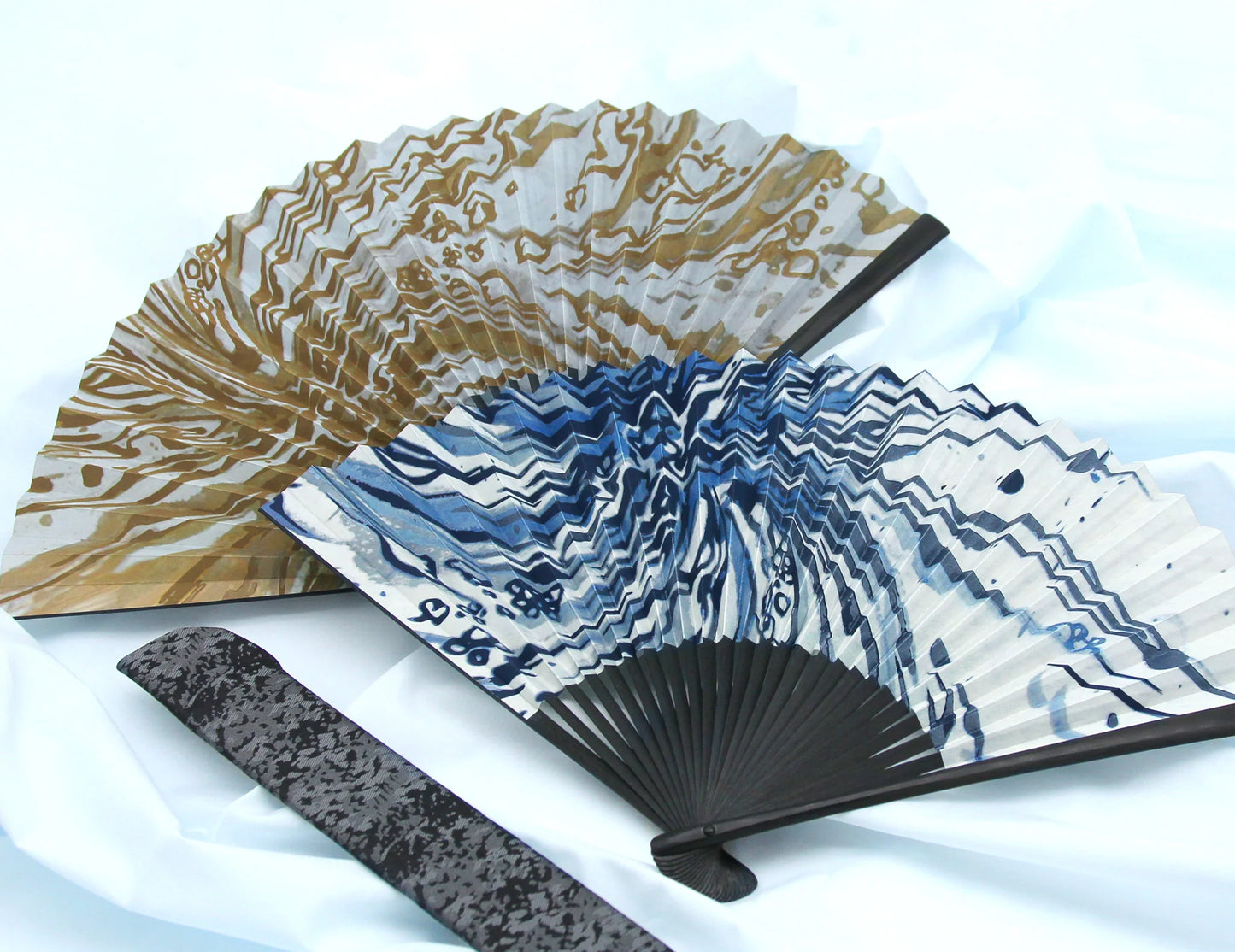 Kyo-sensu (Japanese folding fan) for Men - Line Art / Navy Blue - , Made in Kyoto, Japan , Kyoto sensu