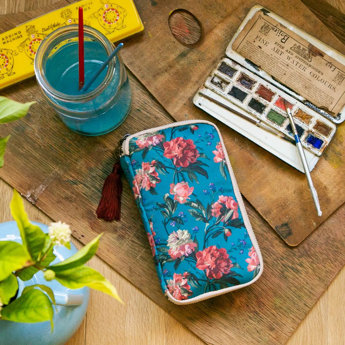 Liberty Fabrics: Decadent Blooms Small Drawer Pouch, Hobonichi Small Drawer Pouch