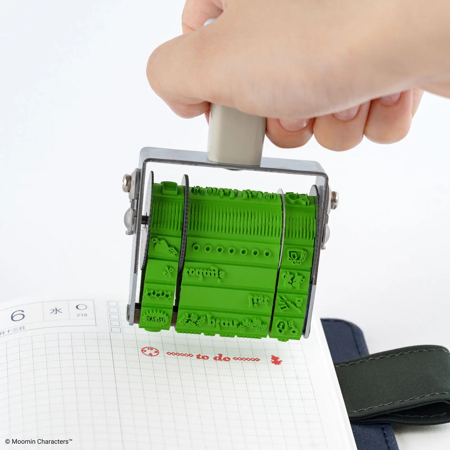 PRE-ORDER Sanby x Hobonichi: Rotating Stamp for the Techo - Moomin , 2026 Hobonichi Accessories