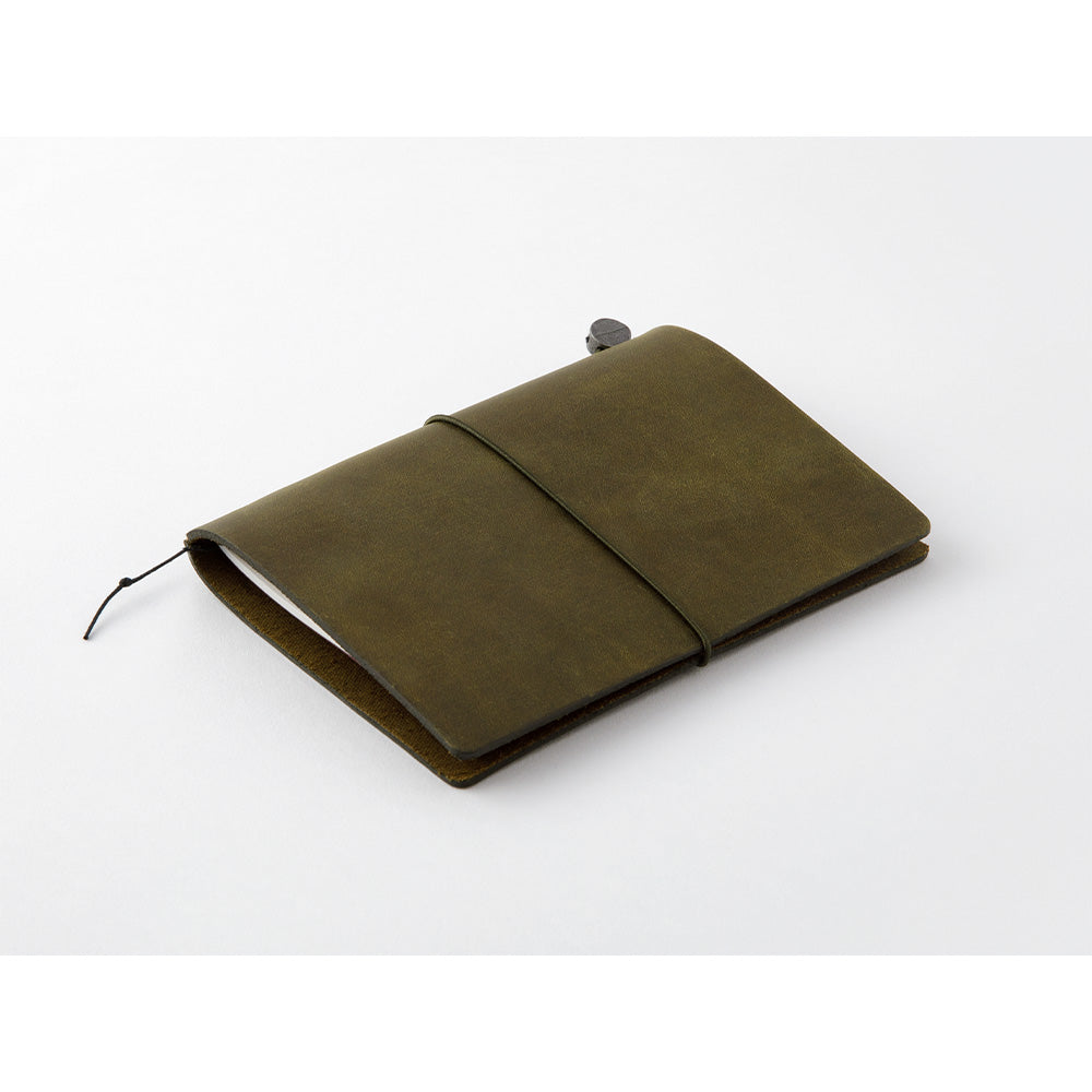 TRAVELER'S COMPANY TRAVELER'S notebook Starter Kit - Passport Size / Olive -
