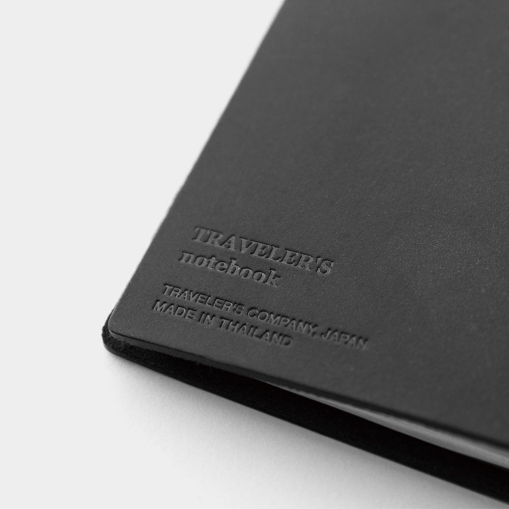 TRAVELER'S COMPANY TRAVELER'S notebook Starter Kit - Passport Size / Black -