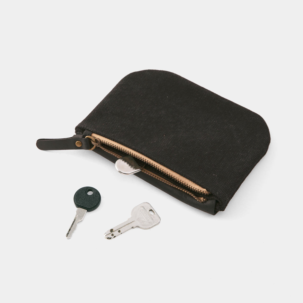 TRAVELER'S COMPANY Traveler's Factory Canvas Pouch - SS Size / Black -