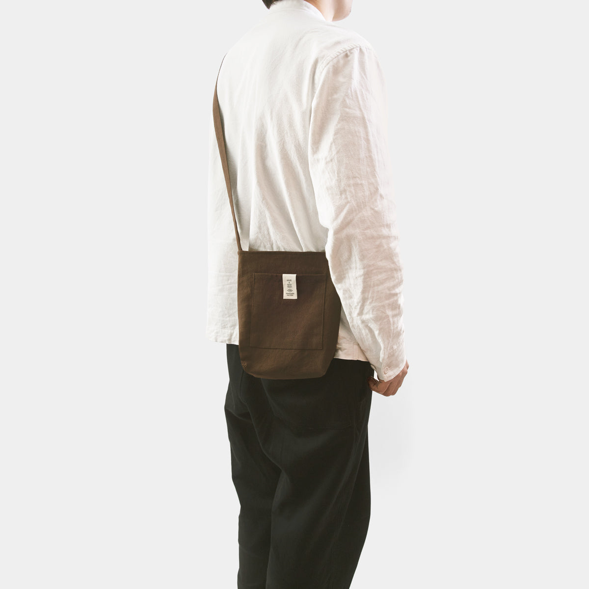 TRAVELER'S COMPANY Traveler's Factory Sacoche - Brown -