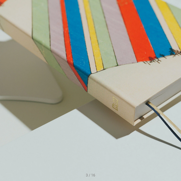 Hobonichi Techo 2025 Unsodo: Bijutsukai (Rainbow) HON / A5 Size / Daily / Jan start / Mon start - English Edition