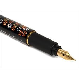 Yamanaka Lacquer Ware High Grade MAKI-E Urushi Lacquer Fountain Pen - Cherry Blossom -