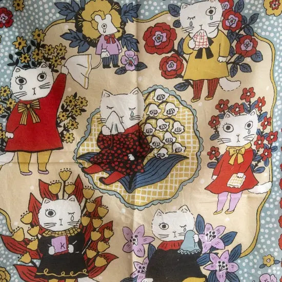 Yumi Kitagishi: HANDKERCHIEF - HANDKERCHIEF OF TEARS / BEIGE -
