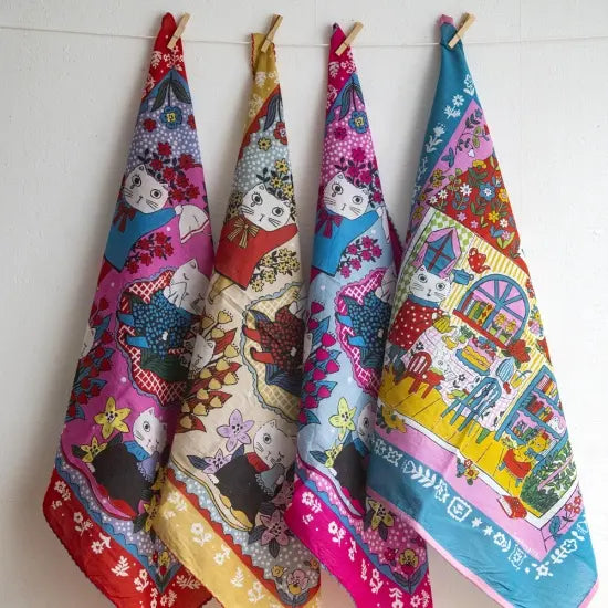 Yumi Kitagishi: HANDKERCHIEF - HANDKERCHIEF OF TEARS / BEIGE -