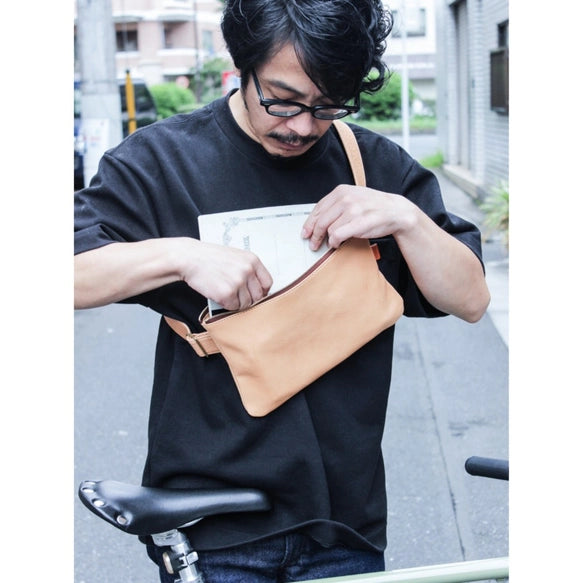High Quality Tochigi Leather Cross Body Bag, Messenger Bag, Handmade in Japan