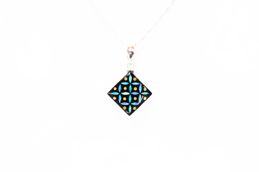 Raden Pendant Necklace - Shippo (Interlocking Circles Pattern) with 24k Gold Accents / Green Color / Small Size-, Japanese Lacquer Jewelry, Kyoto Jewelry