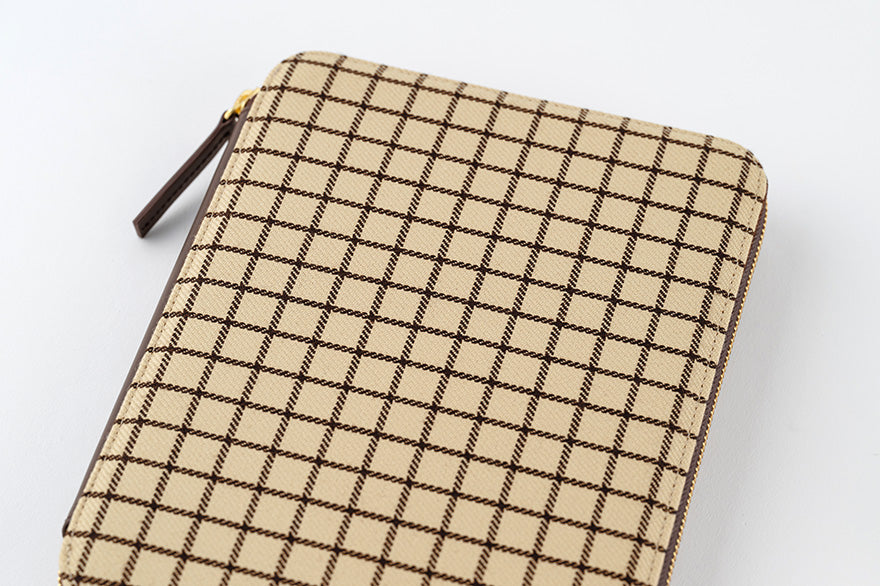 Taut Zipped (Café au Lait Plaid) [Hobonichi Cousin (A5) Techo Cover] (Cover Only)