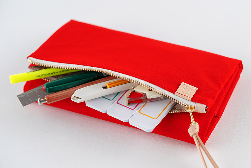 Tragen: Red [Hobonichi Weeks Cover] (Cover Only)