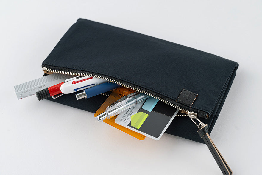 Tragen: Black [Hobonichi Weeks Cover] (Cover Only)